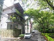 Departamento en Remate Bancario en la Del Valle / Bajo...