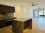 Departamento en renta con jardin en Cabo Norte