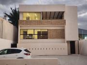 DEPARTAMENTO EN RENTA DE 2 HABITACIONES AIRES TEMOZON