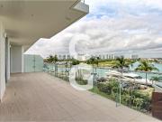 Departamento en Renta en Cancún en SLS Marina Beach con...