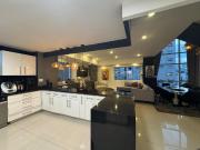 Departamento en renta en Hacienda de las Palmas,...