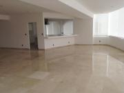 Departamento en renta en Hacienda de las Palmas,...