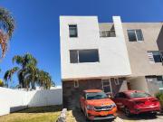 DEPARTAMENTO EN RENTA EN JURIQUILLA SANTA FE, CONDOMINIO...