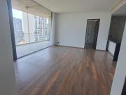 Departamento en renta en la Americana con terraza