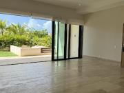 Departamento en Renta en La Vela Puerto Canc?n de 4...