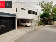 Departamento en renta en Las Cumbres 3 Sector,...