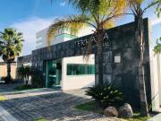 Departamento en renta en Lomas de Angelópolis, San...