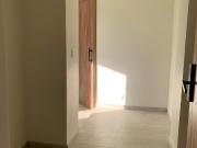 Renta departamento remodelado con balcón en POLANCO