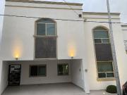 Departamento en renta en Real Villas de La Aurora,...