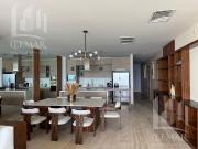 Departamento en Renta frente al mar en Torre Sorrento,...