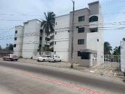 Departamento en renta frente al Río, en centro de Boca...