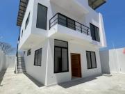 DEPARTAMENTO EN RENTA MANTA AZUL