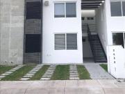Se renta Departamento en Paseos del Bosque, Qro