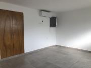Departamento en renta, sin muebles. con servicios...