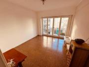 Departamento en Sarmiento 2300 de tres ambientes con balcon