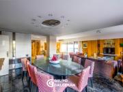 Departamento en Torre Belgrano 5 ambientes 2 cocheras...