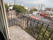 DEPARTAMENTO EN VENTA 2 AMBIENTES CON BALCON AL FRENTE