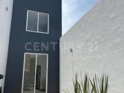 DEPARTAMENTO EN VENTA 3 RECAMARAS EN ARBOLEDAS DE LOMA...