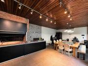 Departamento en Venta 4 amb, con jardín Quincho y...