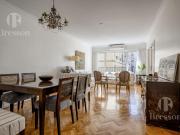 Departamento en venta 5 ambientes, con cochera fija en...