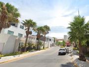 Departamento en Venta a 12 Min de Estadio Corregidora