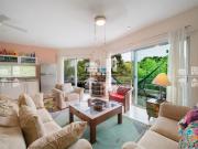 Departamento en Venta a pasos de Mamitas Beach | 2...