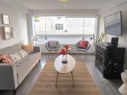 DEPARTAMENTO EN VENTA AMOBLADO CERCA A LARCOMAR EN...