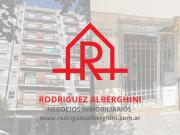 DEPARTAMENTO EN VENTA Calle Moreno, casi esq. San Luis