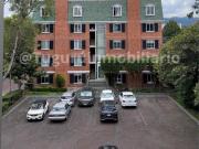 Departamento en venta cerca de Artz Pedregal, con 2...