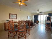 Departamento en venta, Col. Playa Azul Salagua,...