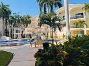 Departamento en Venta con Alberca en Diamante Lakes...