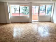 Departamento en VENTA con balcón
