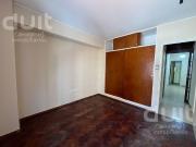 Departamento en venta con cochera en Nueva Córdoba!
