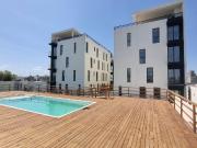 Departamento en VENTA con cochera y pileta en edificio