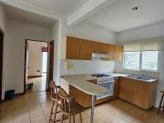 DEPARTAMENTO EN VENTA CON JARDÍN EN FRACCIONAMIENTO...