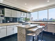 Departamento en venta con jardín. Ideal en Hacienda de...