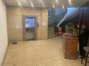 Departamento en Venta con uso de suelo comercial sobre...