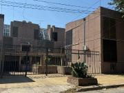 Departamento en venta de 2 dormitorios c/ cochera en La...