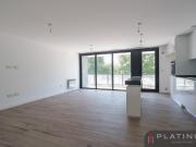 Departamento en Venta de 2 Dormitorios Greenpark, Valle...