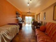 Departamento en venta de 3 ambientes con balcón al...