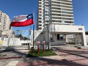 Departamento En Venta De 3 Dorm. En La Cisterna Piscina