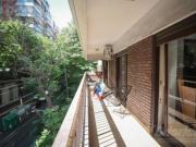 Departamento en Venta de 3 Dormitorios con dependencia...