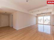 Departamento en venta de 6 ambientes en Caballito con....