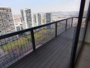 Departamento en Venta de dos niveles con terraza amplia