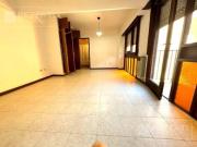 Departamento en venta de un ambiente. Zona La Perla....