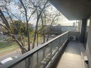 Departamento en venta de un dormitorio con cochera en...