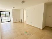 Departamento en venta de un dormitorio frente con balcón...