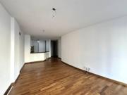 Departamento en venta de un dormitorio mas comodín en...