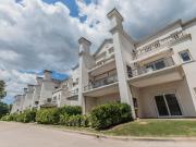 Departamento en Venta en Aston Village, Pilar, G.B.A....