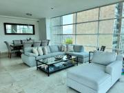 Departamento en venta en Av Bernardo Quintana 105